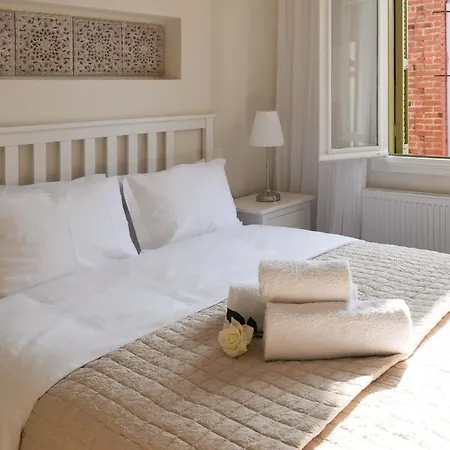 Stou Savvide - Stone Manor *