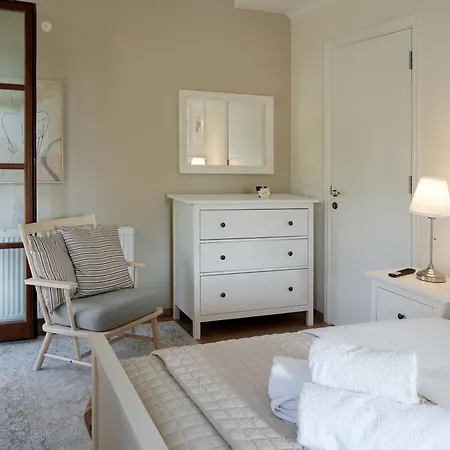 Stou Savvide - Stone Manor * Pera Pedi