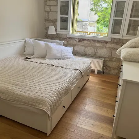 Villa Stou Savvide - Stone Manor Pera Pedi