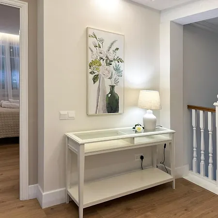 Stou Savvide - Stone Manor * Pera Pedi