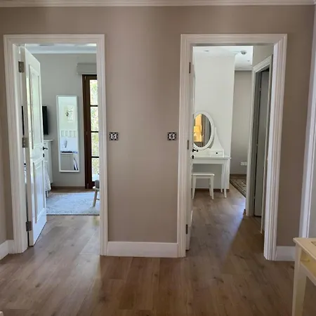 Stou Savvide - Stone Manor 빌라 *